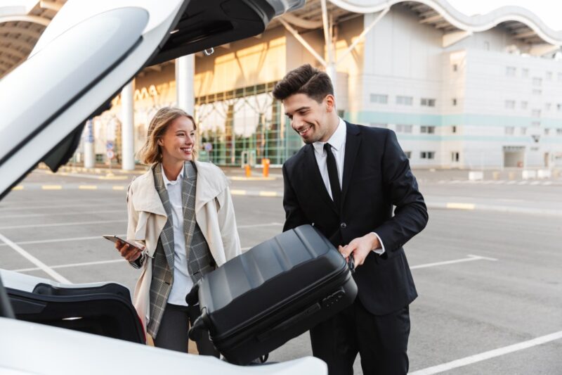 Book Trusted Taxi Service in Yeovil for Airport Transfers
