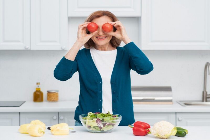 7 Tips to Meet Your Health Goals with Nutritional Balance in Foods!