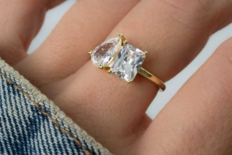 Classic and Modern Toi et Moi Ring Designs to Inspire You