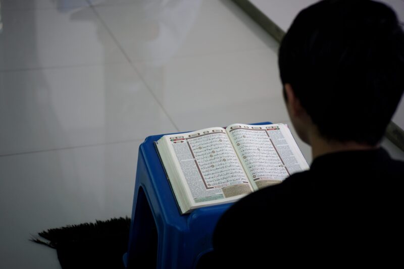 The Future of Islamic Learning: Quran Classes Online in the UK