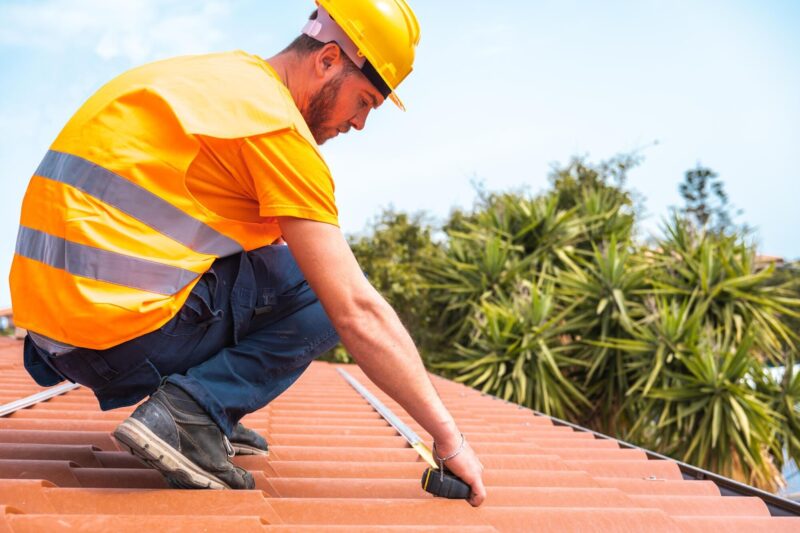 Roofer Edinburgh: 7 Signs You’ve Hired the Right Expert