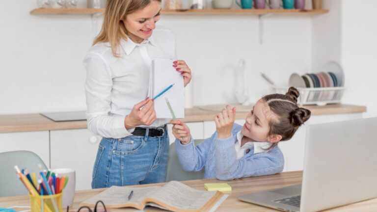 7 Tips for Home Schooling Mothers to Manage a Good Lifestyle