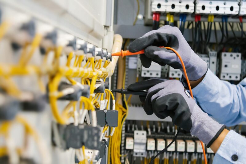 5 Methods Hiring an Electrician Can Develop Your Work Environment