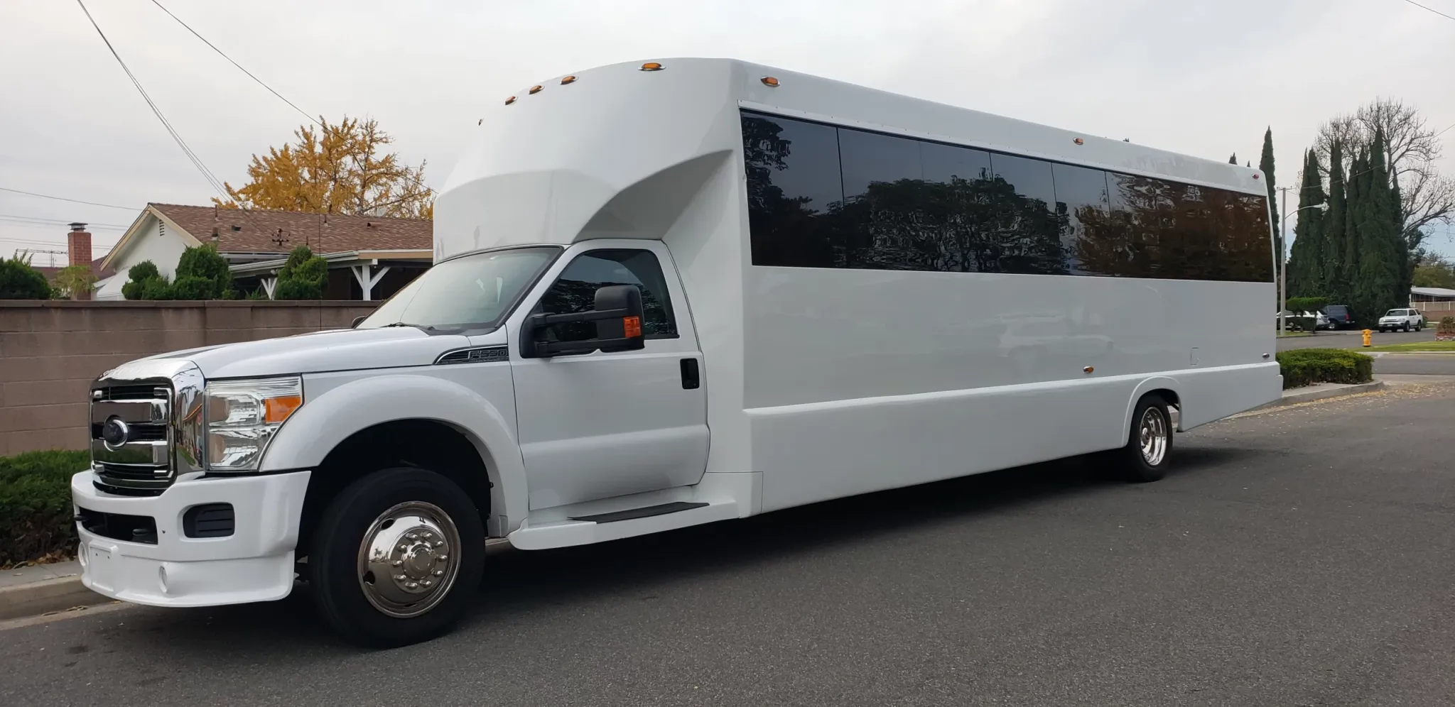 The Growing Trend of Wedding Limo Party Bus Rentals