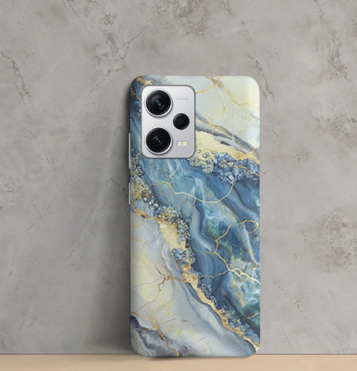 Why Should You Invest in Customised Phone Covers?