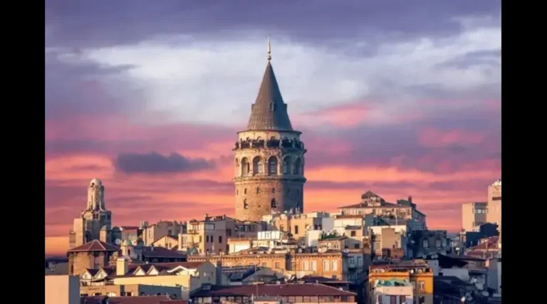 Galata-Tower-in-Istanbul-Turkey (1)