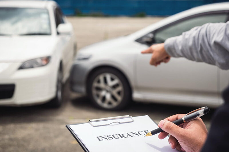Car Accidents & Insurance Claims: Your Rights & Responsibilities