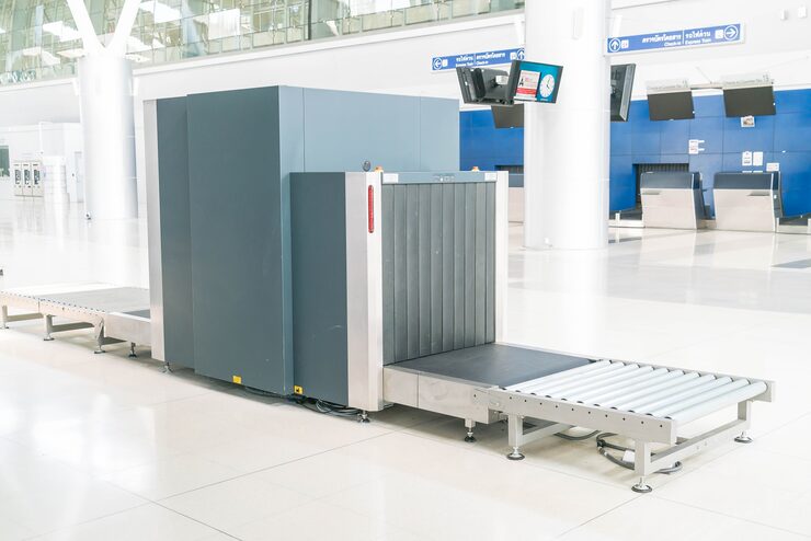 baggage scanner