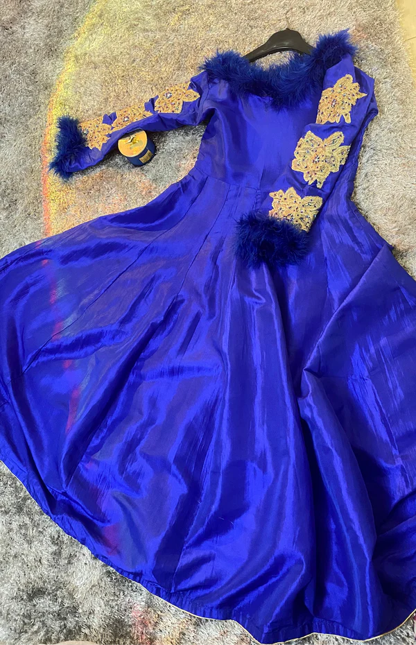 The Elegance Exploring the Charm of Blossom Blue – Styled By Merram