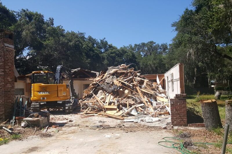 Efficient and Reliable Debris Removal Services in Kent, WA