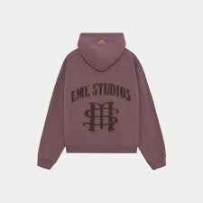 Eme Studio: Redefining Fashion Through Sustainability and Innovation