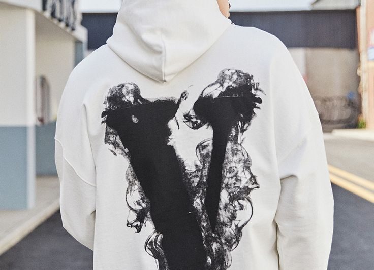 VLONE Clothing Store – The Pulse of Modern Streetwear Culture