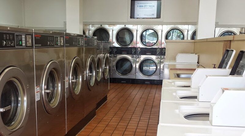 Transforming Cleanliness with a Reliable Laundry Company