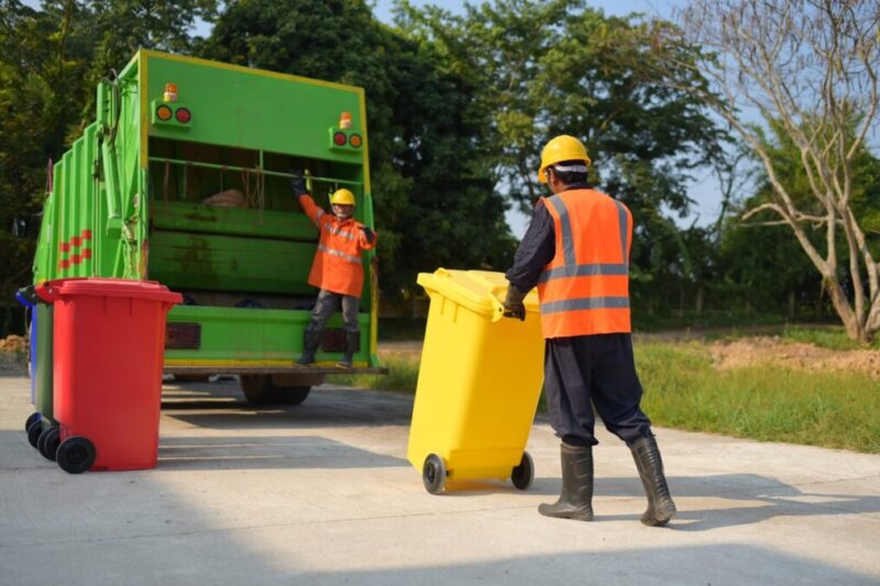 How to Find Reliable Professionals for Garden Waste Removal in Essex?