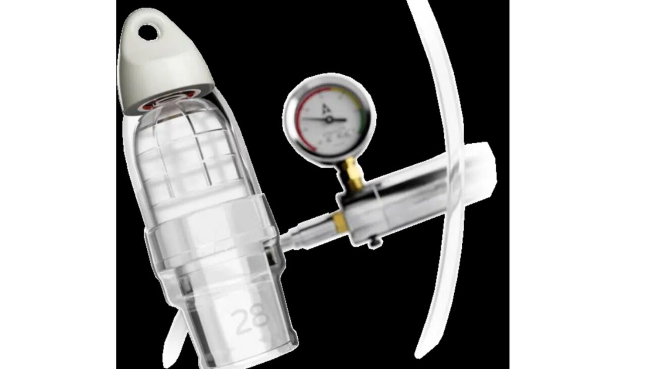 Pennis vacuum hanger