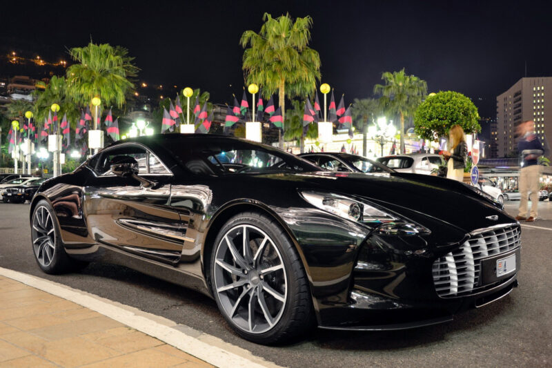 Rent a Car Dubai with Zero Deposit — Who Qualifies in 2025?