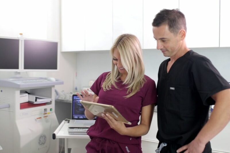 Which Treatments Do Back Pain Specialists Commonly Offer?