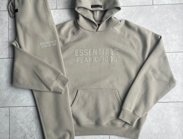 Trendy Essentials Hoodie for Street Style