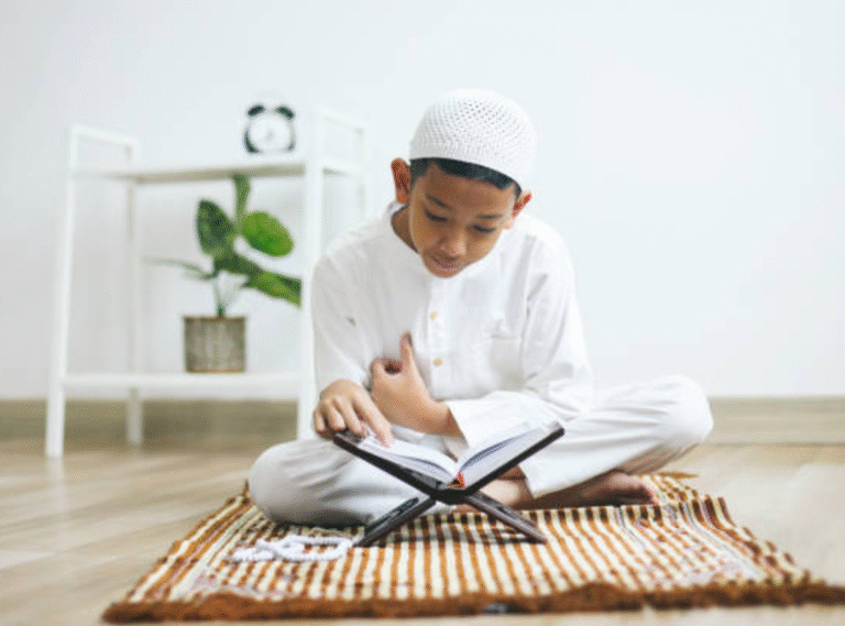 Daily Habits That Boost Quran Hifz Progress
