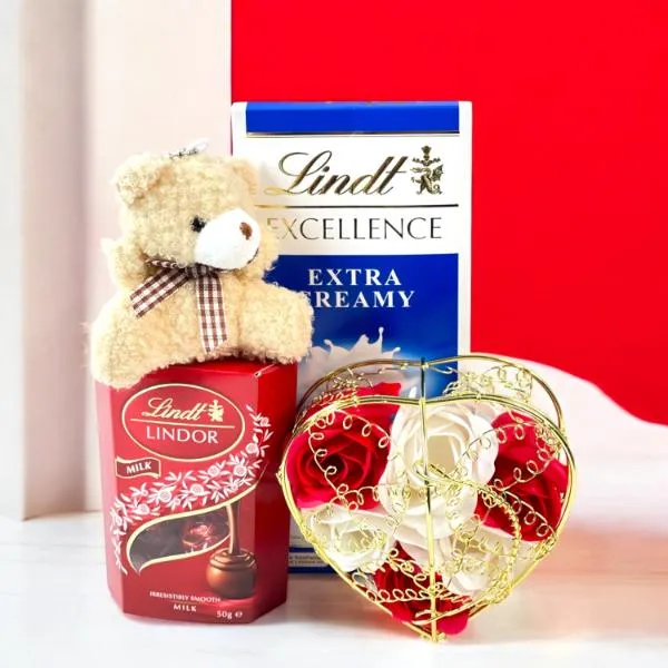 Send Valentine's Day Gifts to Australia