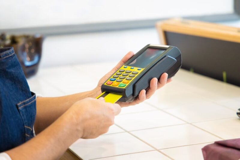 How Restaurants Can Boost Efficiency Using Clover Mini POS