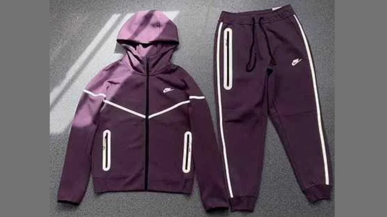 customize tracksuit (1)