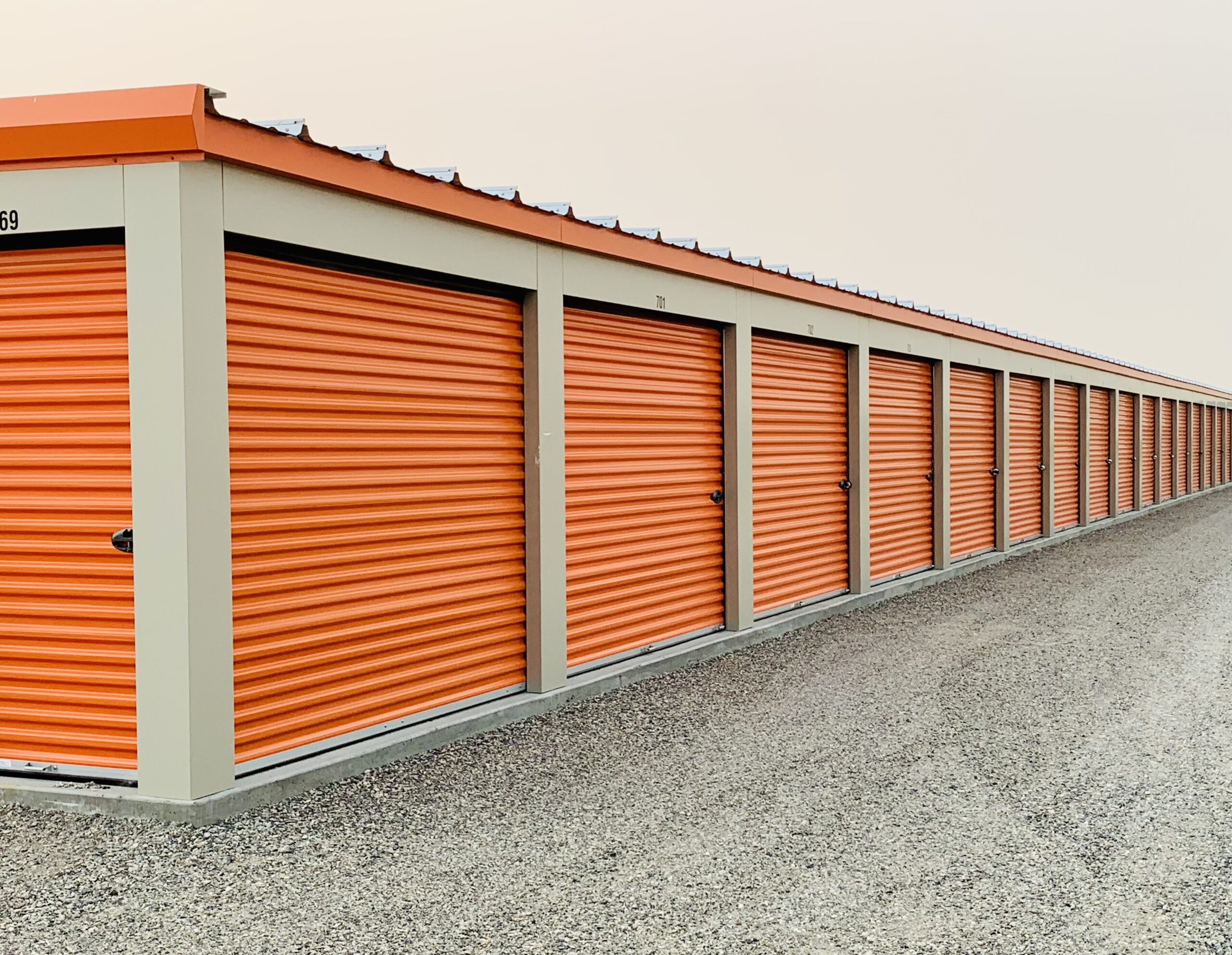 Long-Term vs. Short-Term Storage Units in Arlington: Key Differences