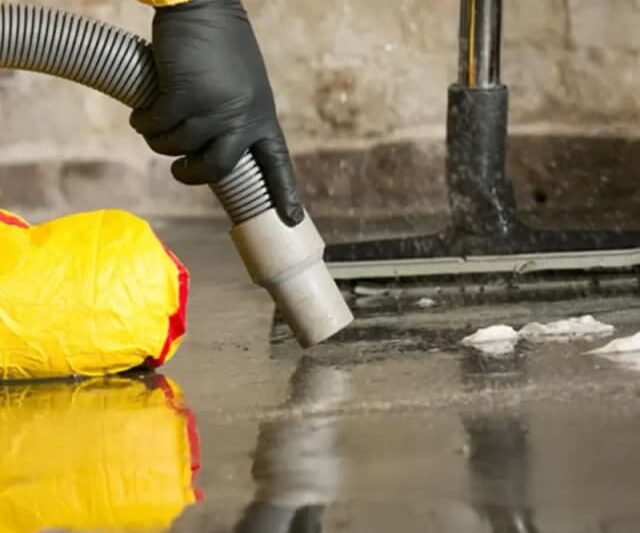 What Are the Early Warning Signs of Basement Flooding?