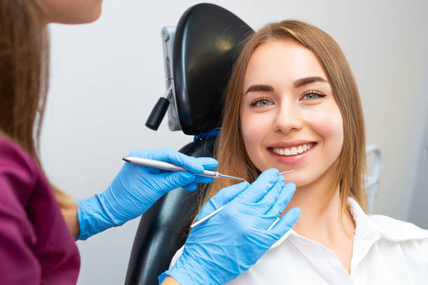Can the Best Dental Clinic Prevent Tooth Loss Early