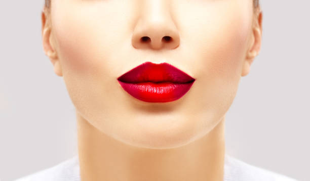 How Does Smoker’s Lips Treatment Target Dark Patches?