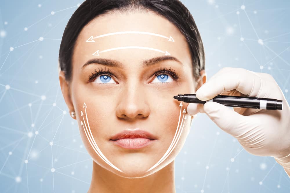 Does Facelift Surgery Tighten Jawline?