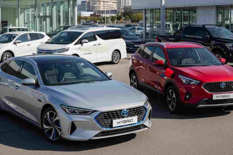 How Hybrid Vehicles Help Reduce Fuel Costs