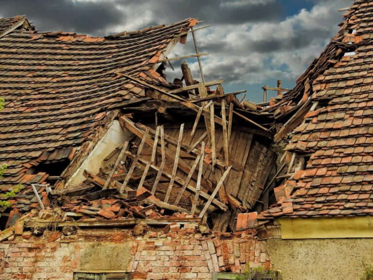 Understanding Earthquake Insurance Claims in Alvin, TX