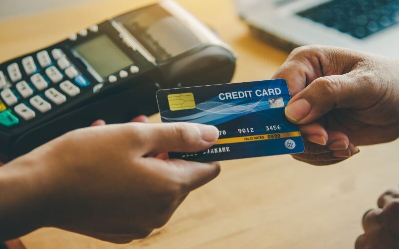 5 Signs Your Retail Store Needs an Upgrade to RCKT Mobile POS