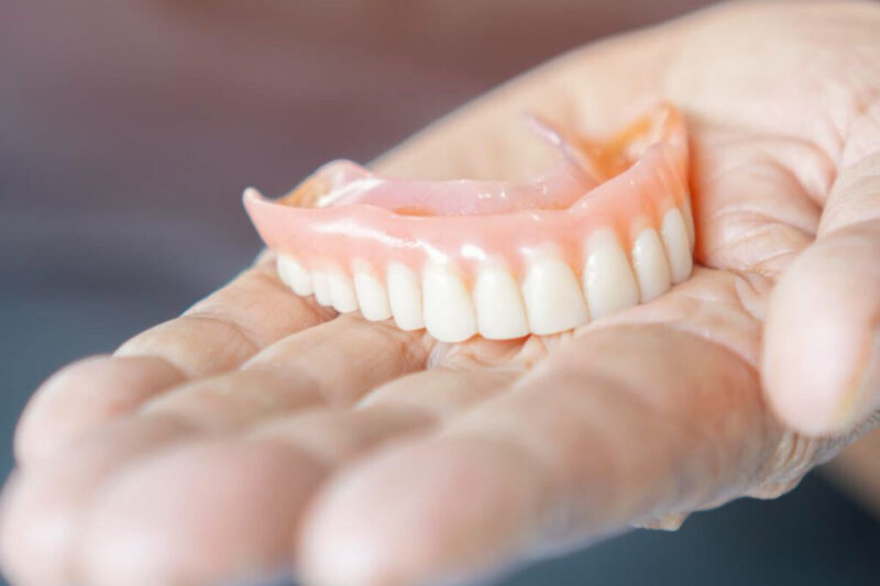 Removable Dentures in Mississippi