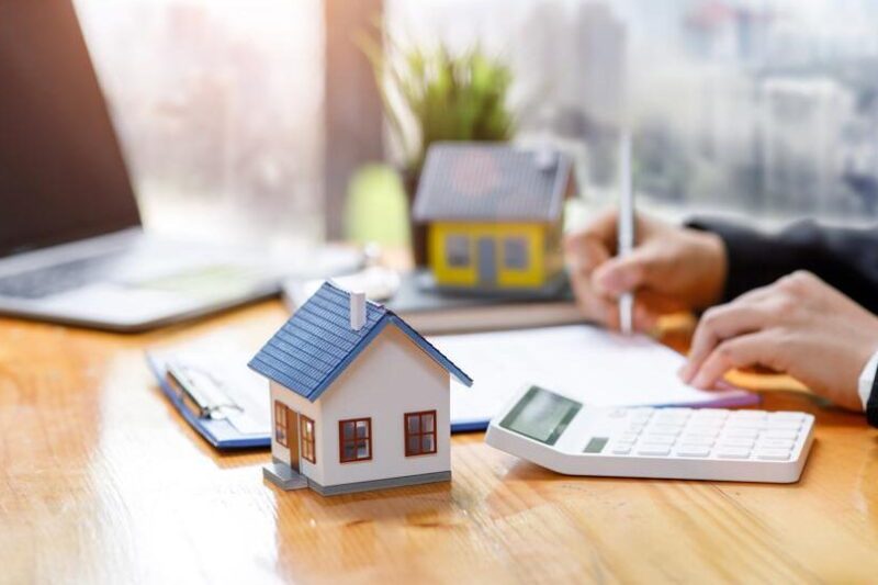 How Does a Home Loan Prepayment Calculator Explain the Advantages and Disadvantages of Home Loans?
