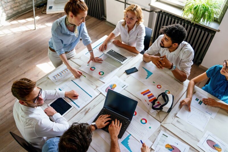 How Independent Professionals Extend Finance Teams with Remote Expert Support