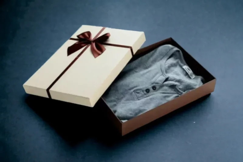 Custom Printed Shirt Packaging Boxes | Smart Packaging for Fashion Brands