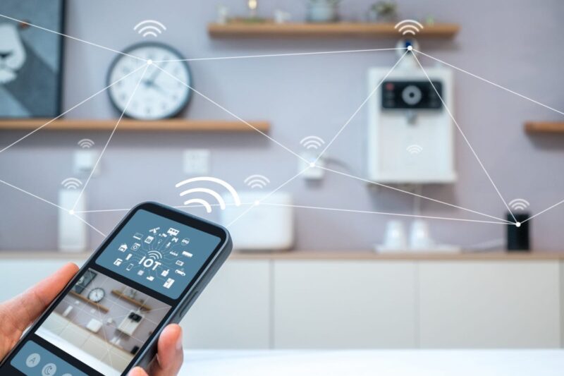 How to Connect Multiple Smart Gadgets in One Smart Home System
