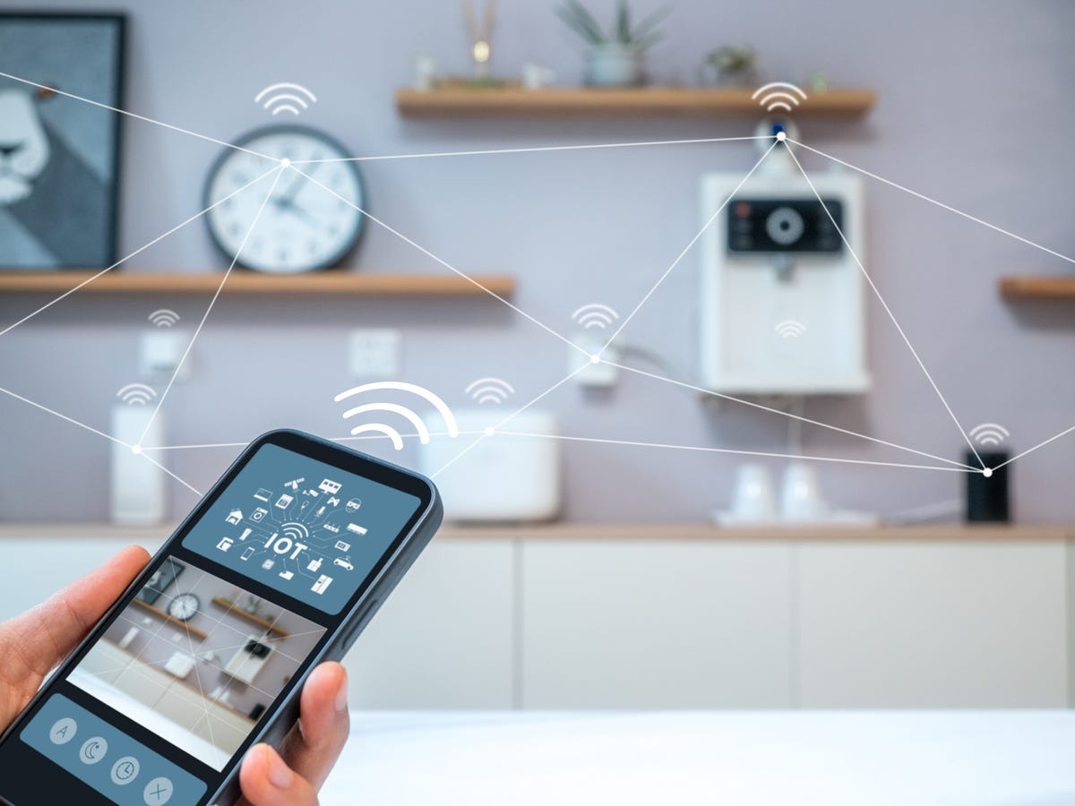 How to Connect Multiple Smart Gadgets in One Smart Home System