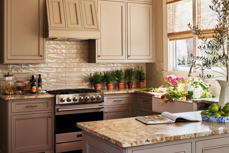 Top 10 Kitchen Rack Ideas to Maximize Small Kitchen Space