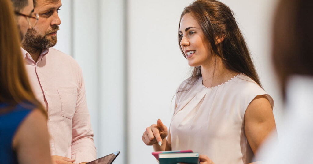 book a political commentator for events