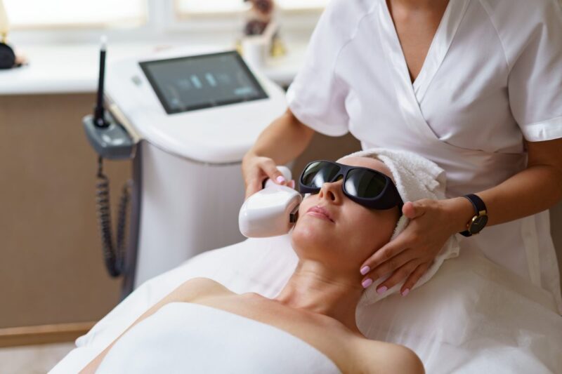 Thinking About Toronto Laser Hair Removal in Canada? Read This First