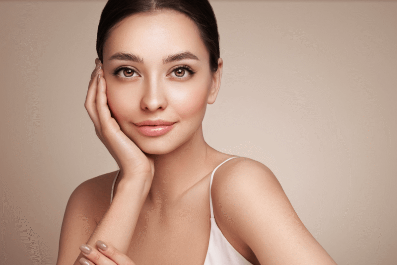 هل يحتاج علاج تنعيم التجاعيد إلى جلسات متعددة؟