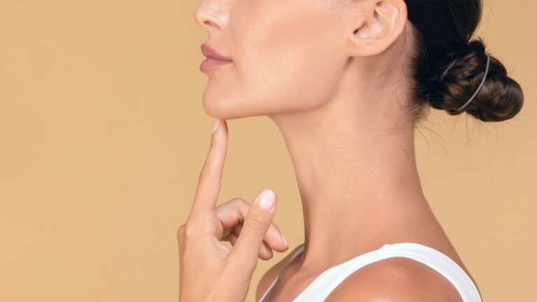 What Are Alternatives to Double Chin Liposuction