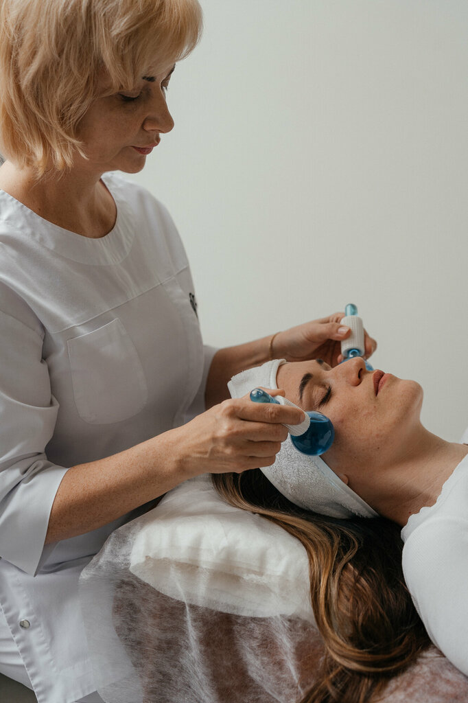 Red Carpet Facial in Dubai