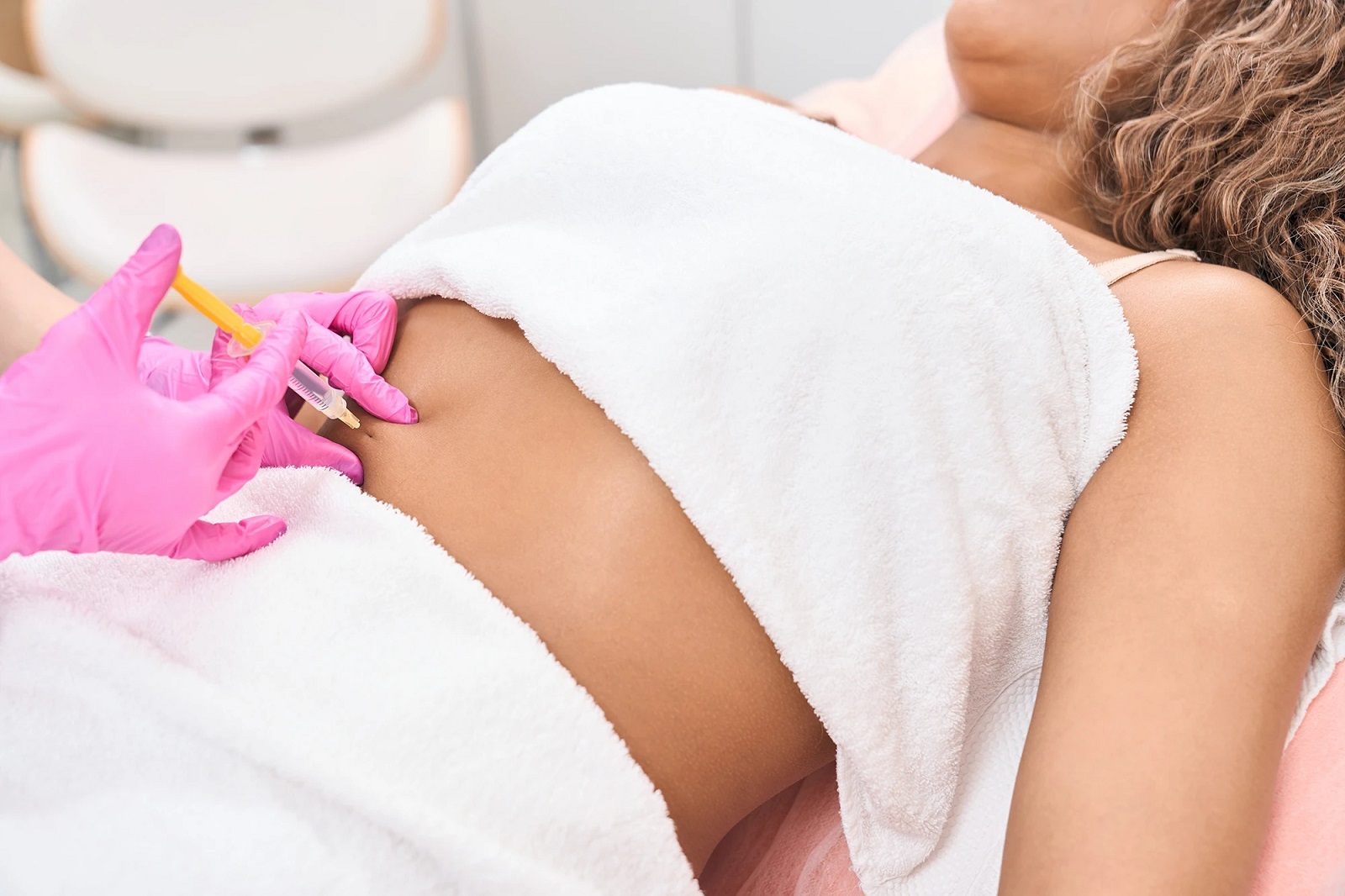 حقن أكواليكس في أبوظبي